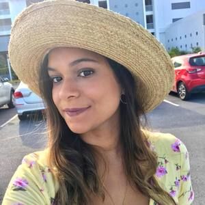 Meet your Posher, Andrea